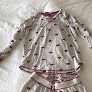 PJ salvage kisses pajamas